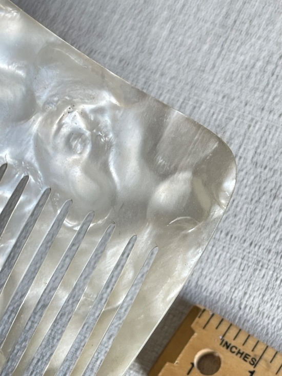 Mother of Pearl Iridescent Ivory Hair Comb